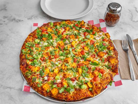 Achari Paneer Pizza